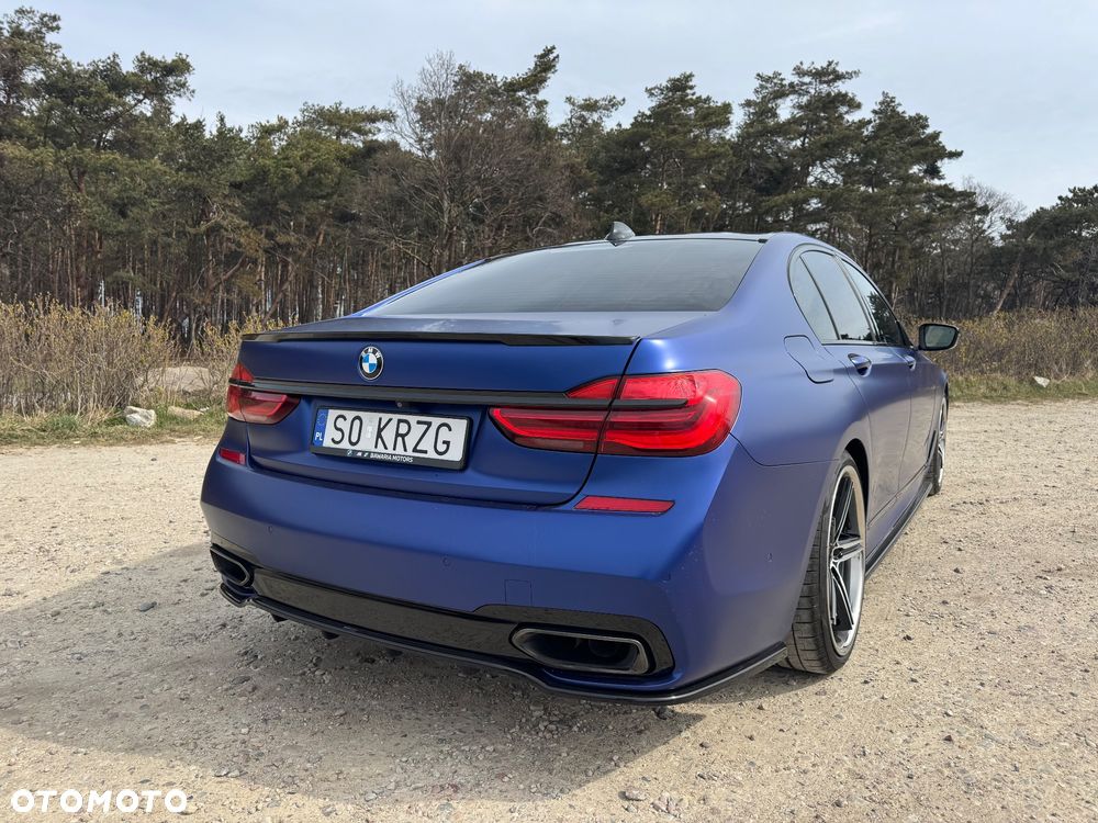 BMW Seria 7 - 26