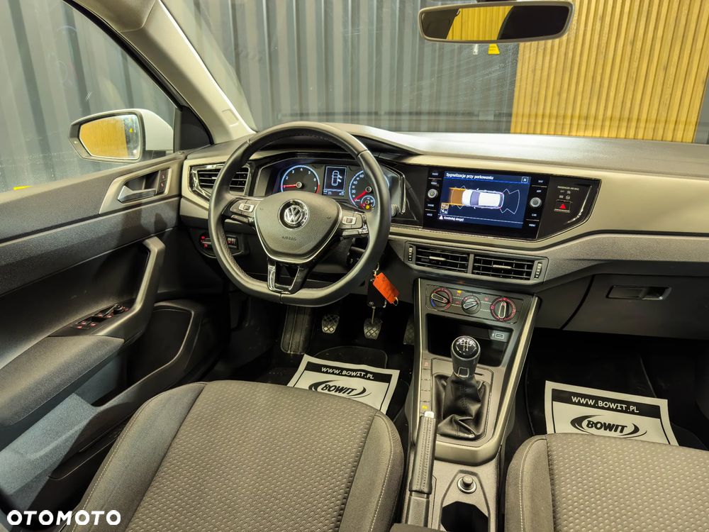 Volkswagen Polo 1.0 Trendline - 21
