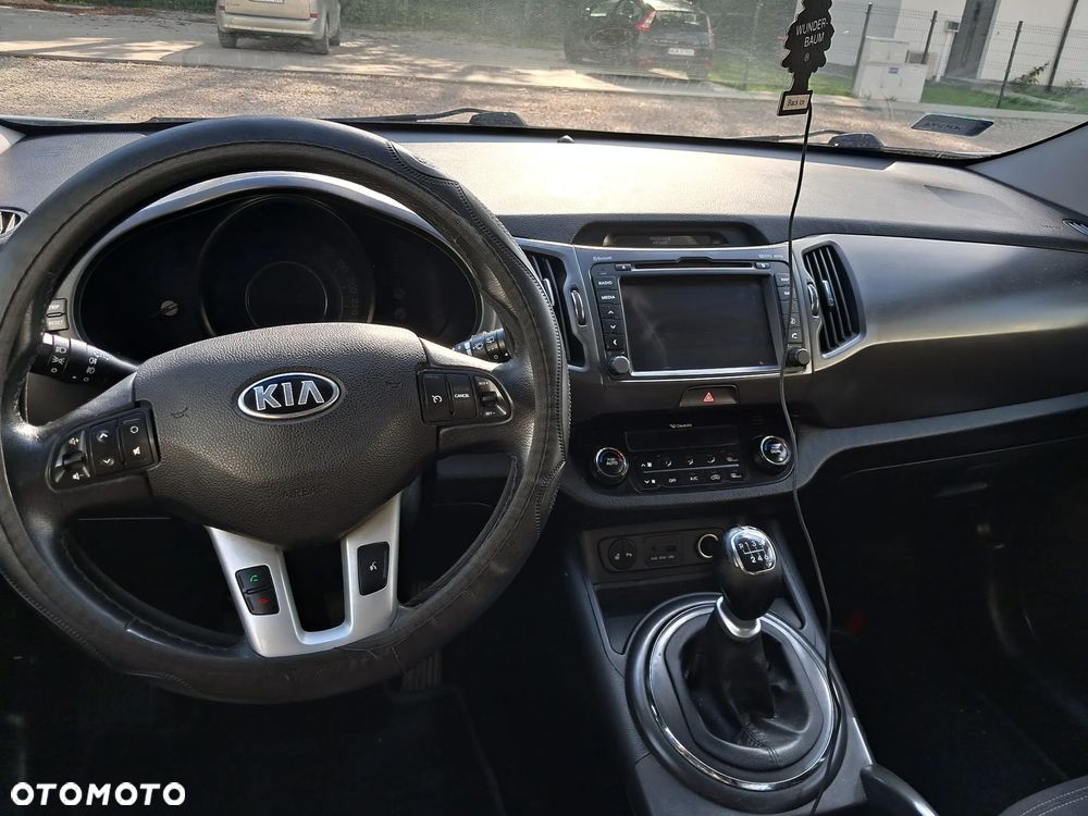 Kia Sportage 1.7 CRDI L 2WD - 8