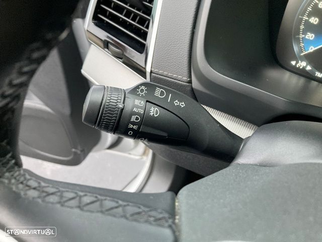 Volvo XC 90 T8 AWD Twin Engine Geartronic RDesign - 22