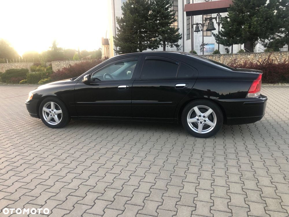 Volvo S60 2.4 Edition - 9