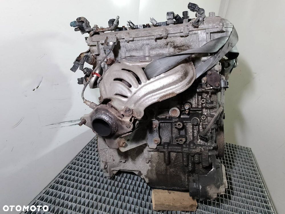 SILNIK TOYOTA COROLLA E15 2ZR-E25W 1.8 16V  2ZR-E25W - 3