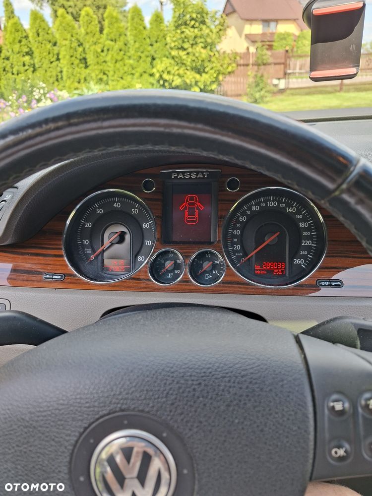 Volkswagen Passat Variant - 5
