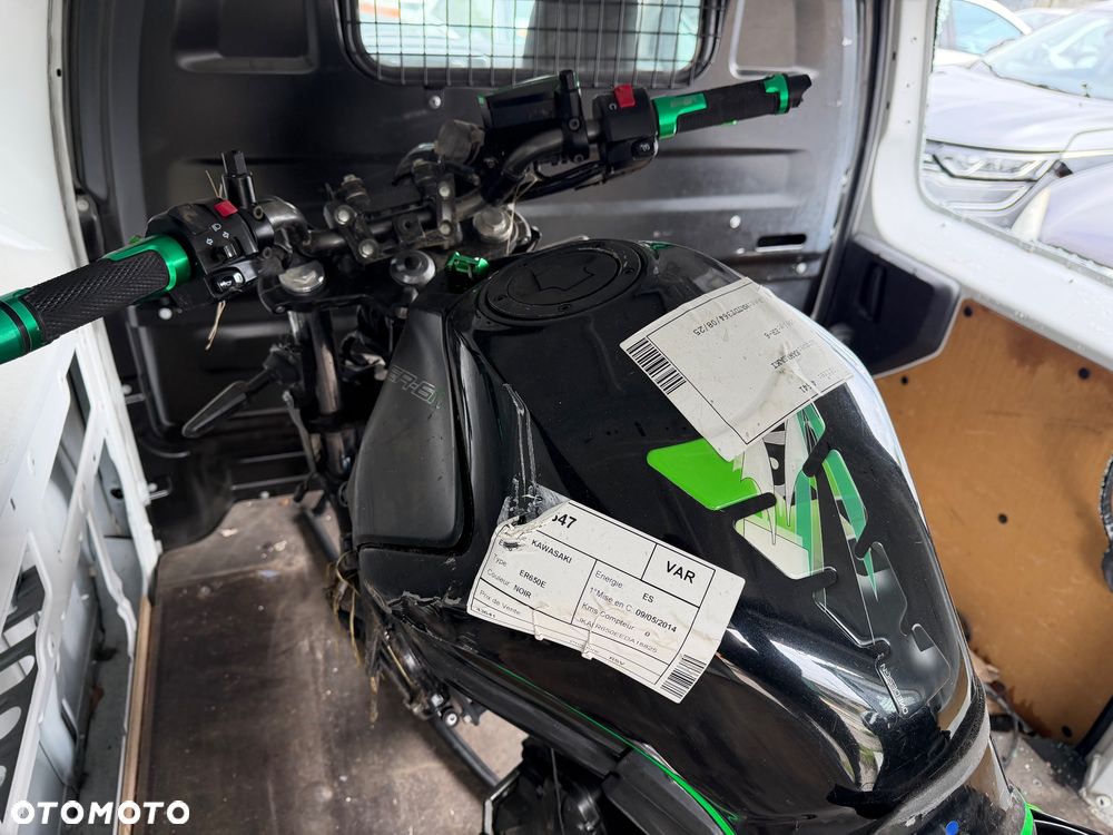 Kawasaki ER - 2