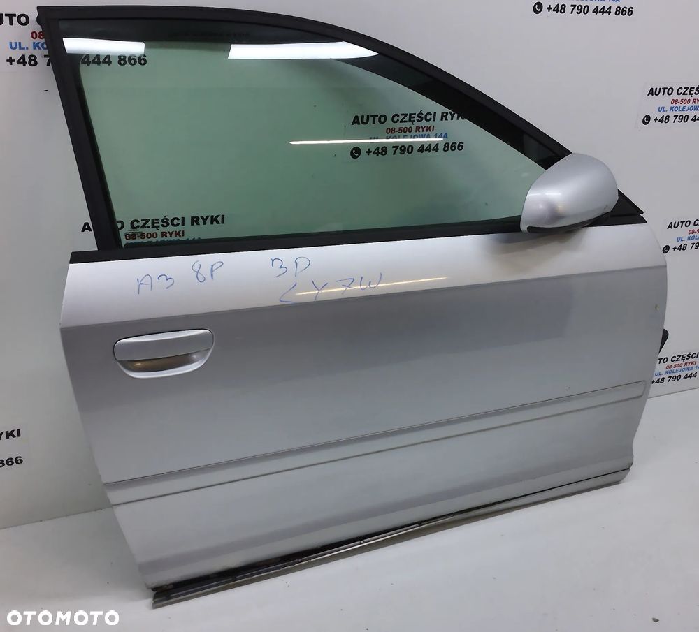 Audi A3 8P 3D Drzwi Prawy Przód LY7W Lusterko - 1