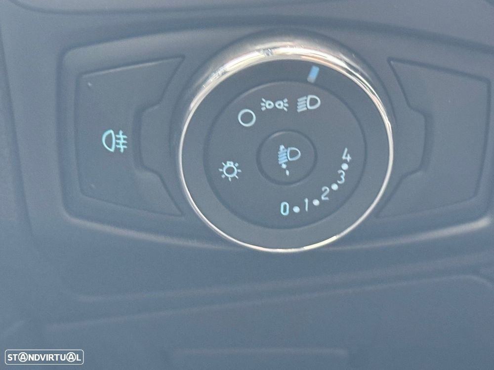 Ford Focus SW 1.6 TDCi ECOnetic 88g S&S Titanium - 31