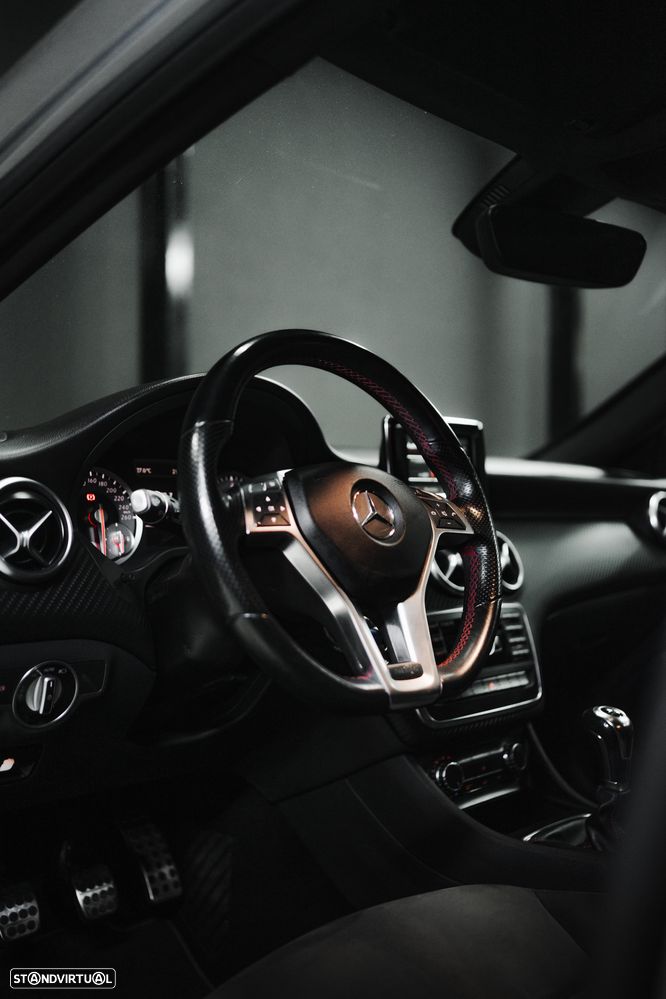 Mercedes-Benz A 180 CDI BE Edition AMG Line - 12