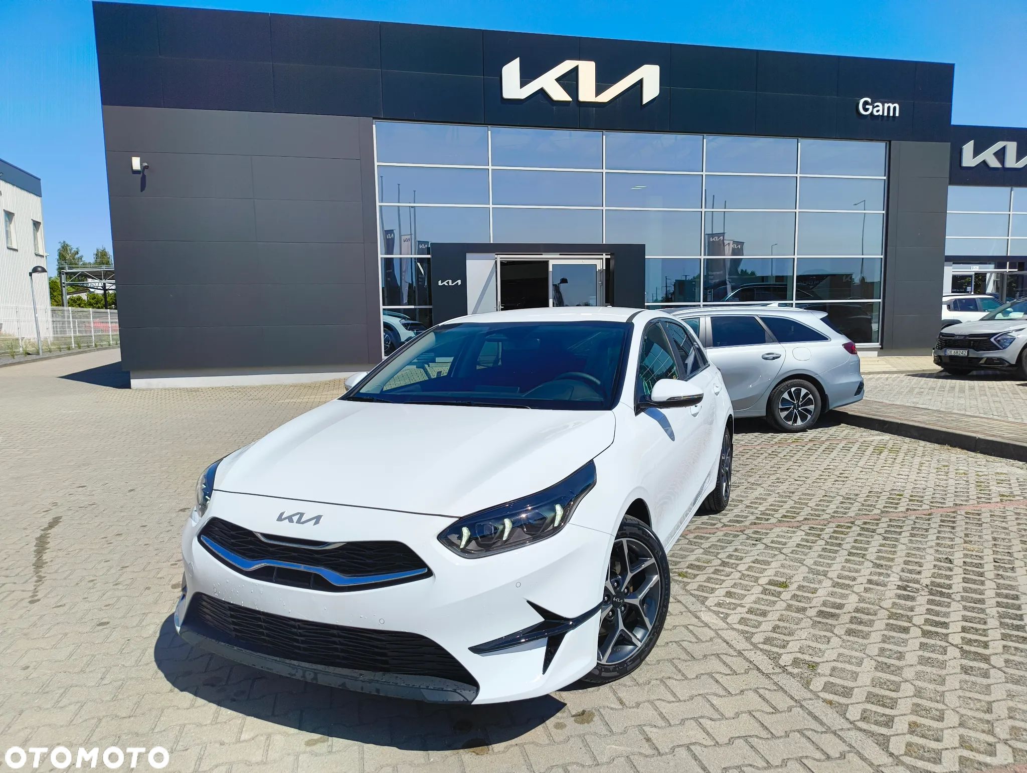Kia Ceed 1.5 T-GDI Tribute DCT - 1