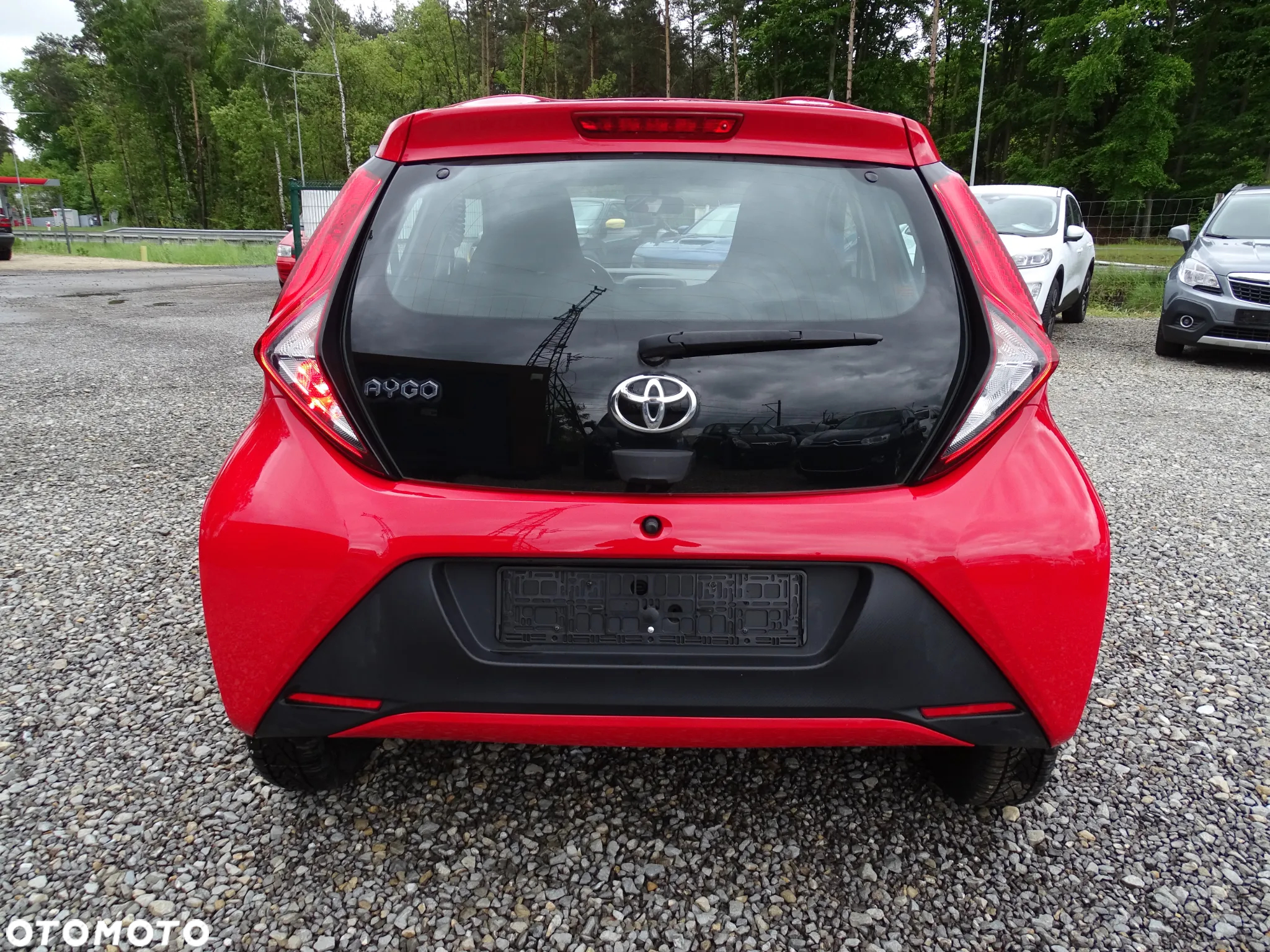 Toyota Aygo x-business - 10