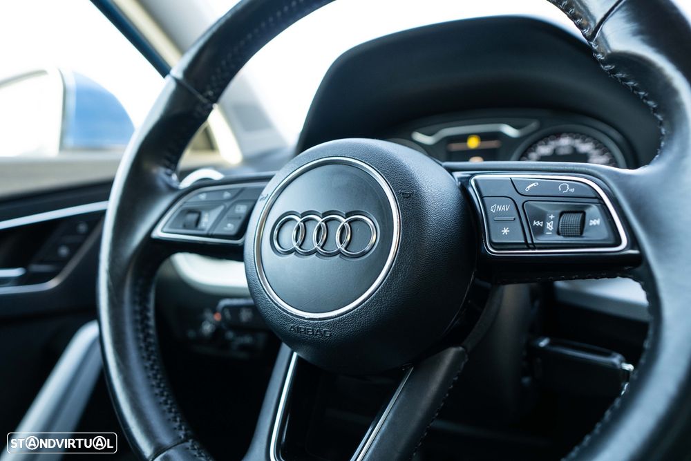 Audi Q2 1.6 TDI Design - 14