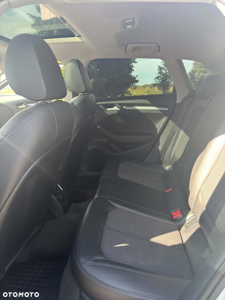 Audi A3 Sportback 2.0 TDI (clean diesel) Ambiente - 12