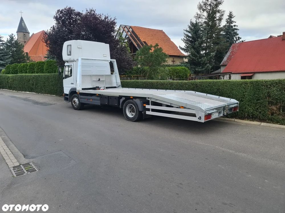 mercedes ATEGO najazd ZABUDOWA pomoc drogowa KUNICE - 12