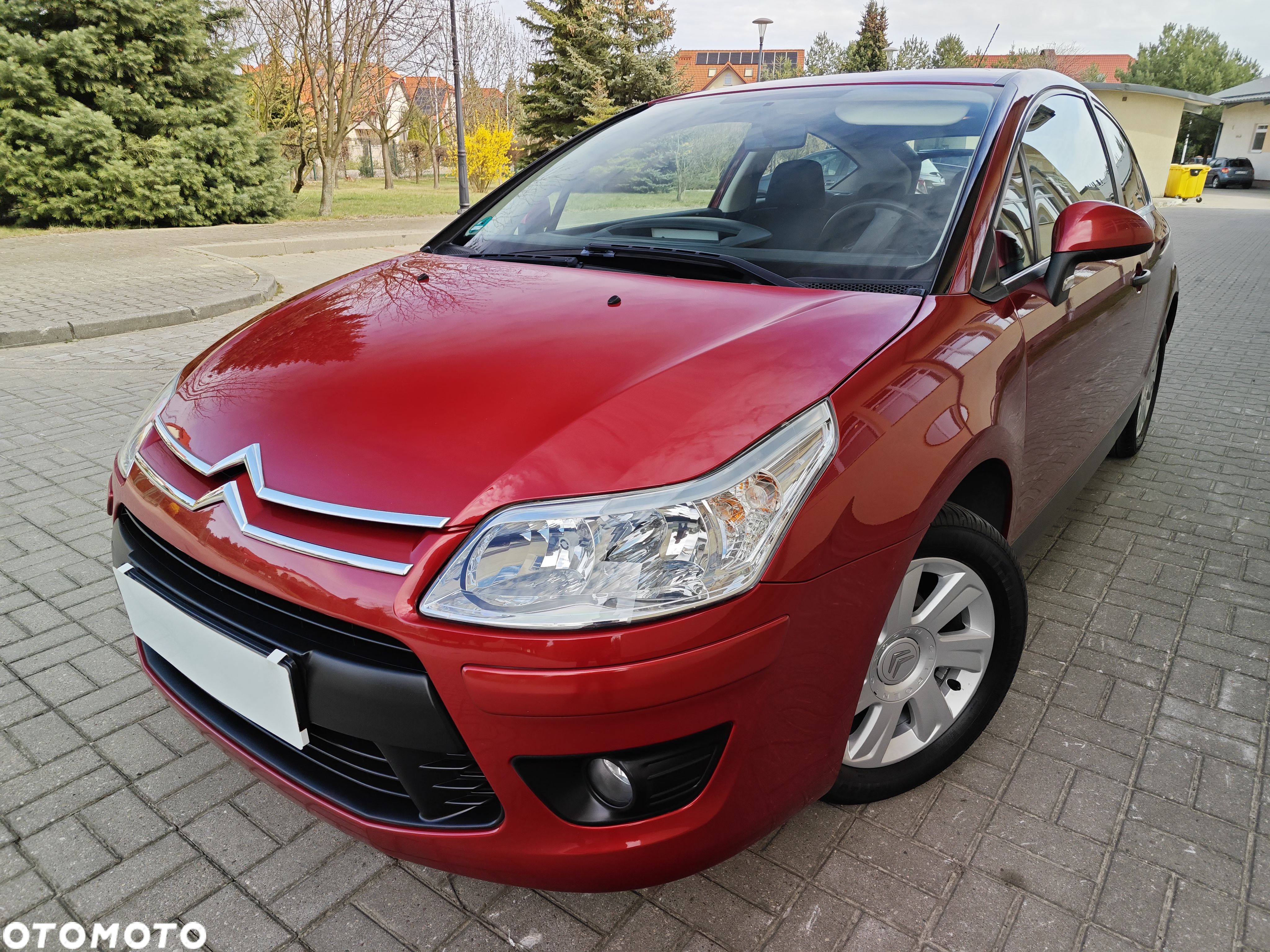 Citroën C4 Coupe 1.4 16V Advance - 1