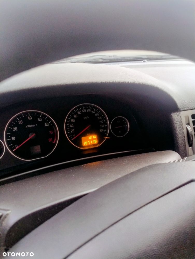Opel Vectra - 6