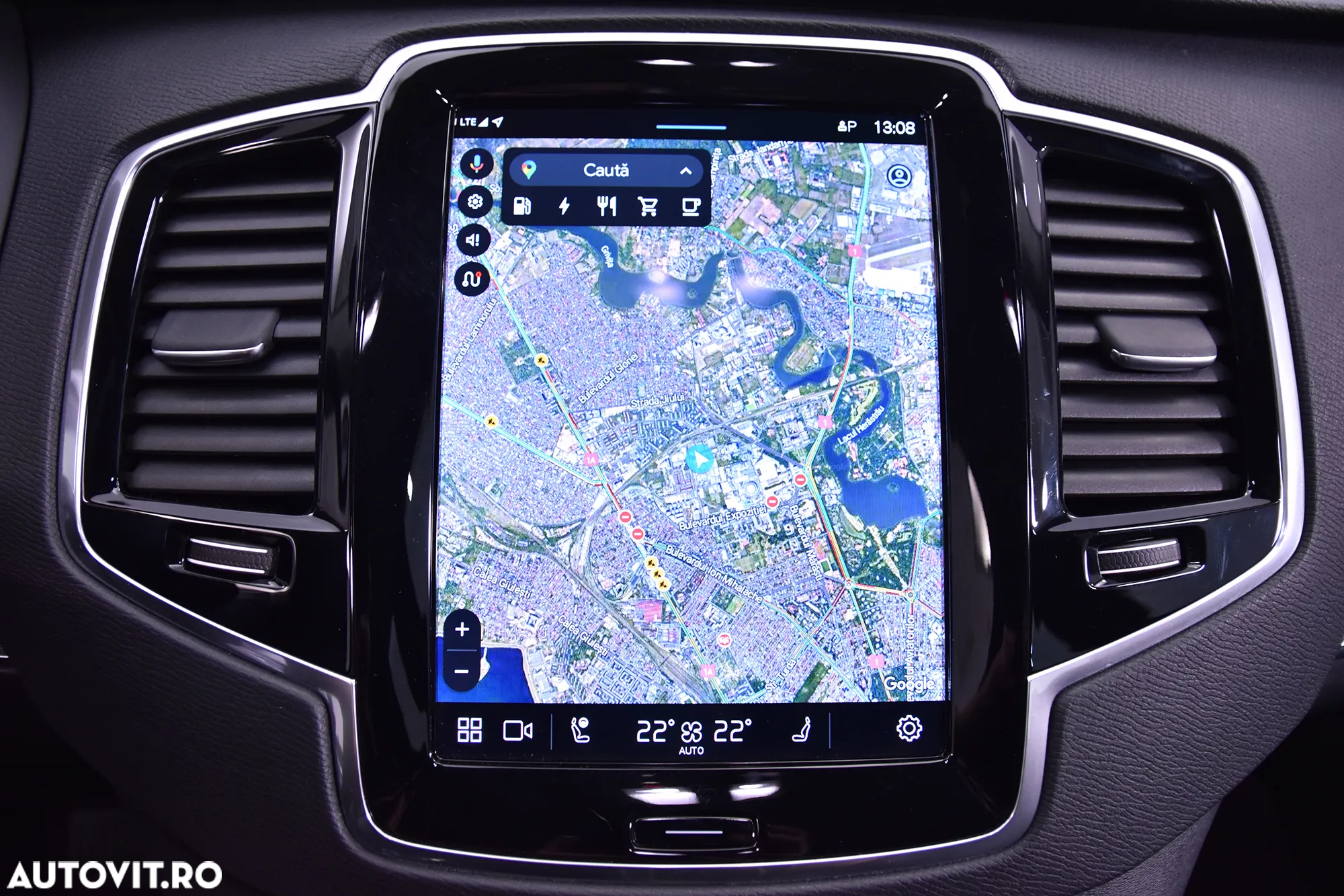 Volvo XC 90 - 21