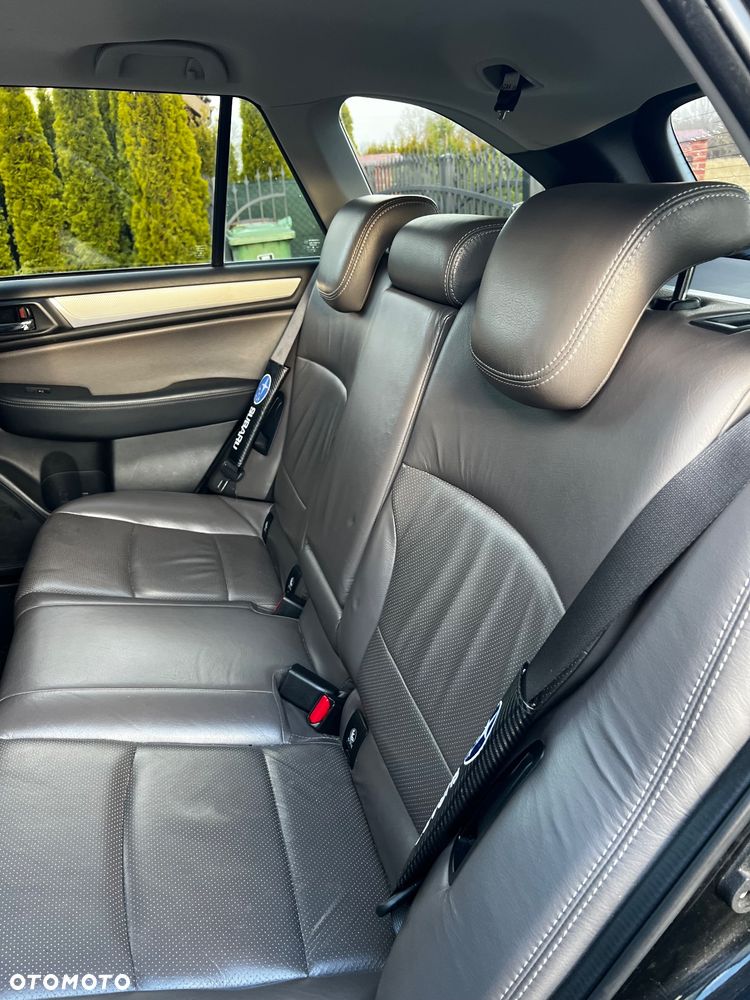 Subaru Outback 2.5i Comfort - 13