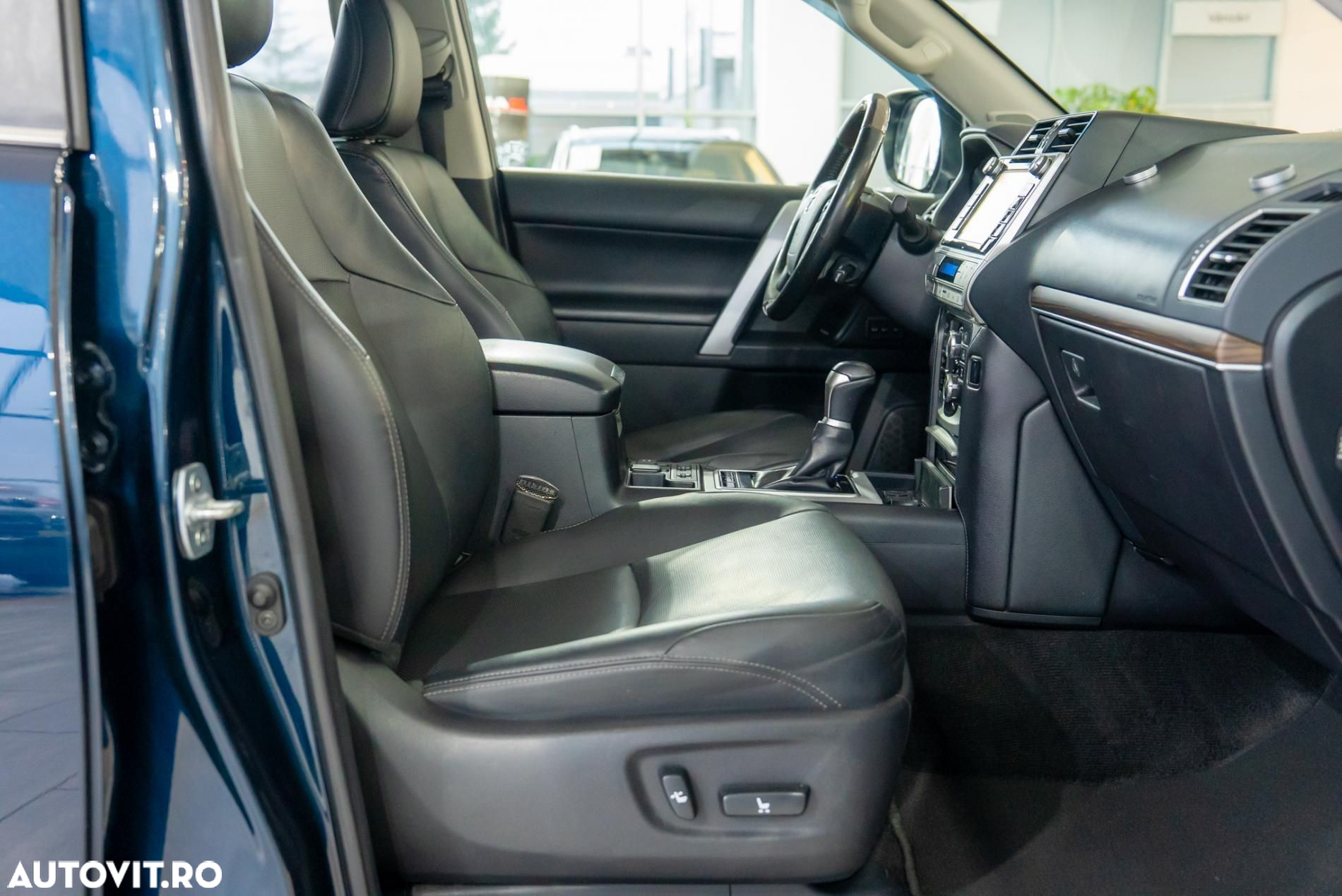 Toyota Land Cruiser 2.8 D-4D Automatik Executive - 19