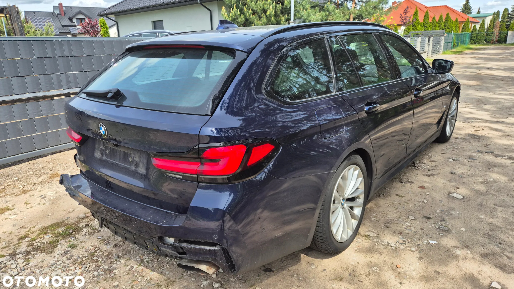 BMW Seria 5 540d xDrive Touring M Sport Edition - 4