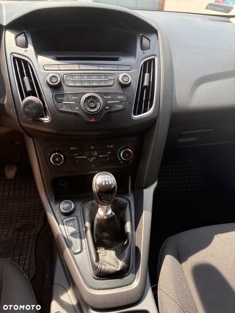 Ford Focus 1.5 TDCi Trend - 8