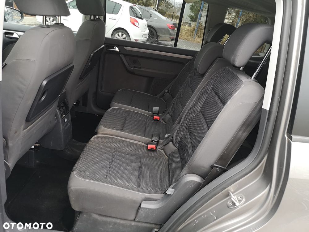 Volkswagen Touran 1.6 TDI DPF Trendline - 8