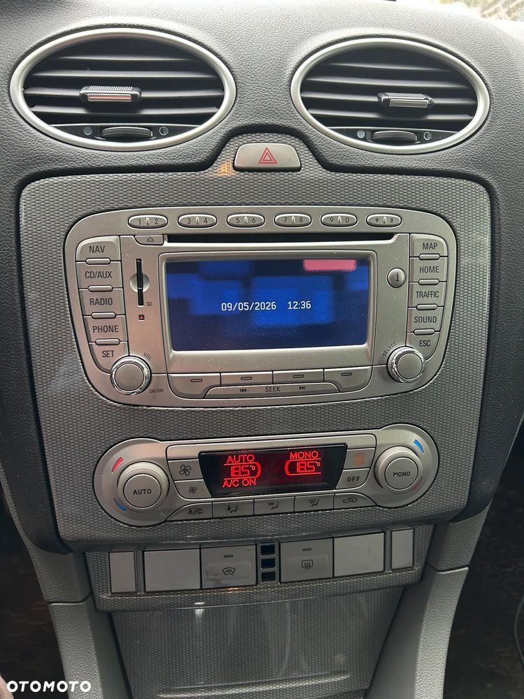 Ford Focus 1.8 FF Platinium X - 17