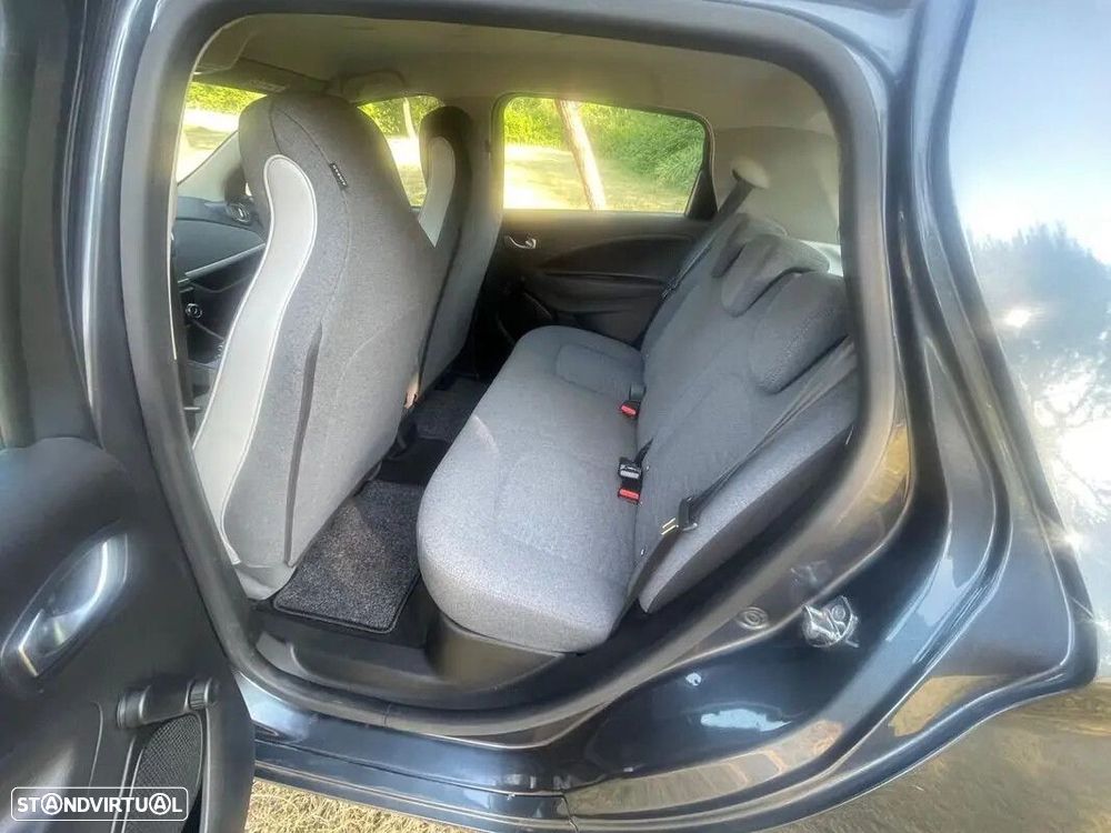 Renault Zoe - 8