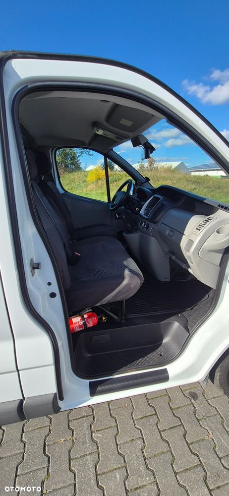 Renault Trafic Passenger L2H1 Expression - 9