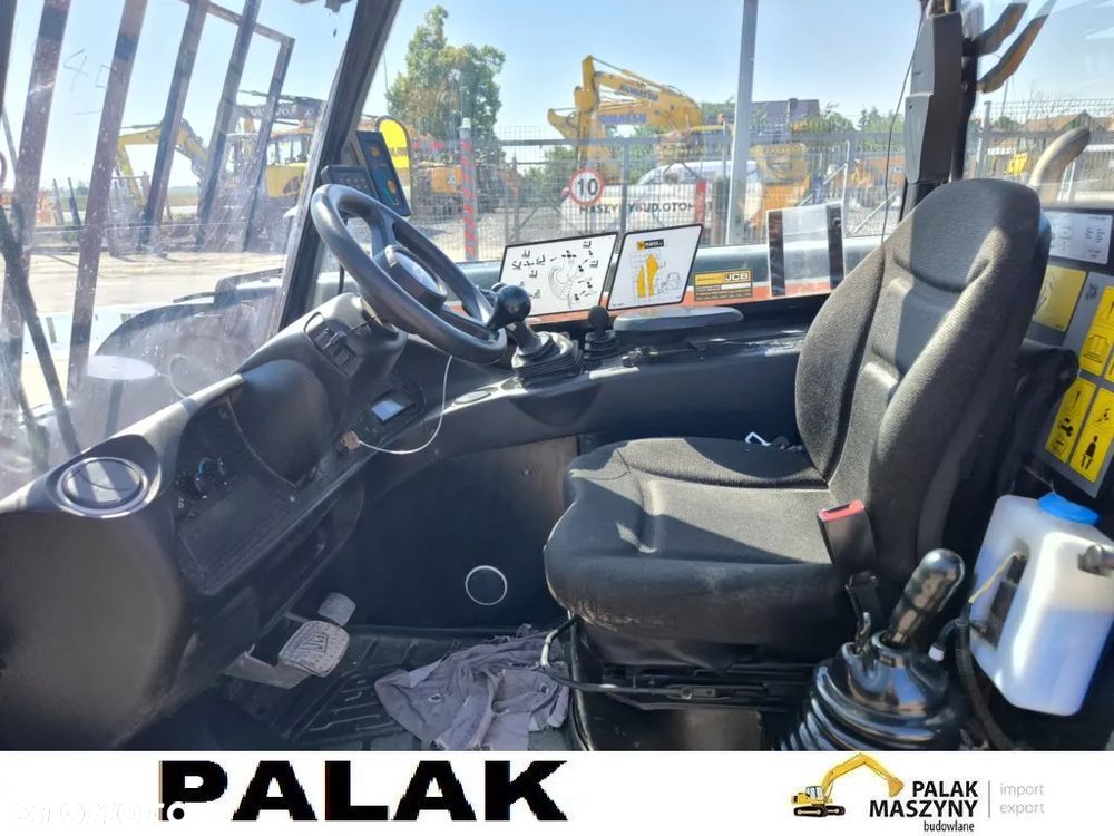 JCB Ładowacz  Teleskopowy JCB 520-40 ,2021 rok - 12