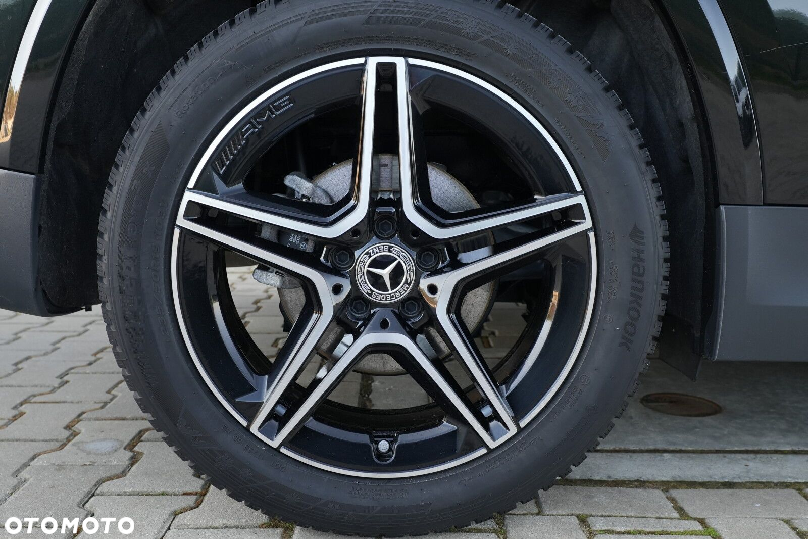 Mercedes-Benz GLA 200 AMG Line - 9