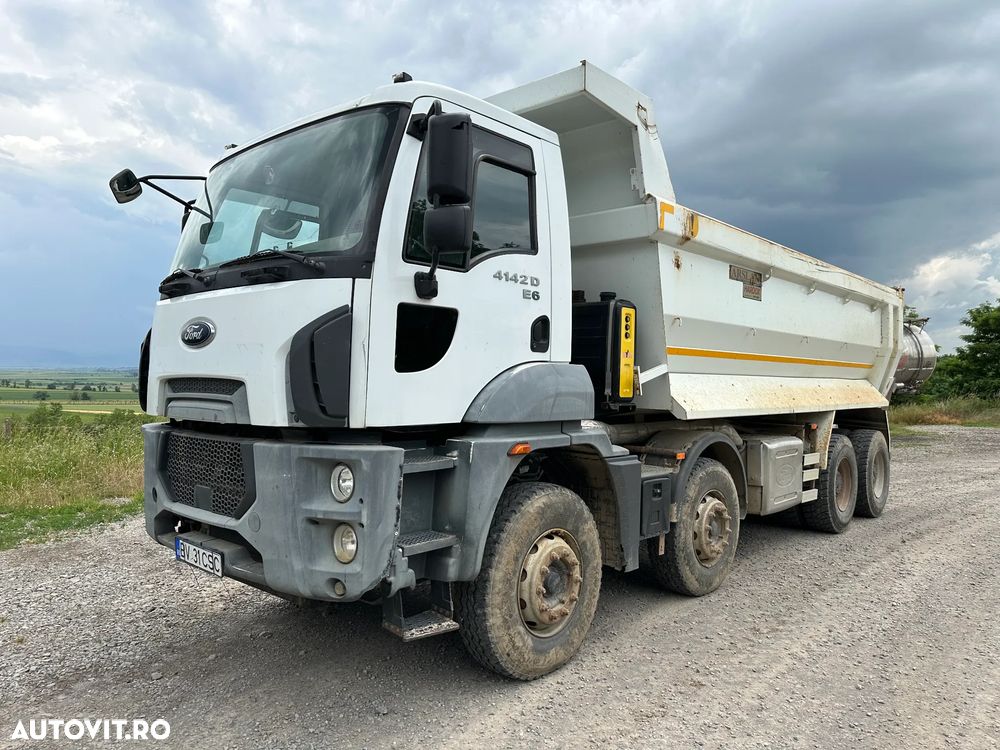 Ford Cargo 4142 - 1