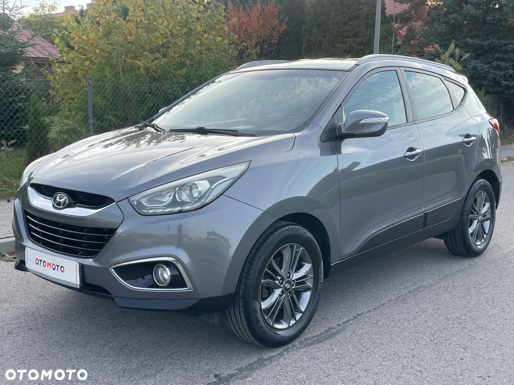 Hyundai ix35 1.7 CRDi 2WD blue Finale Gold - 24