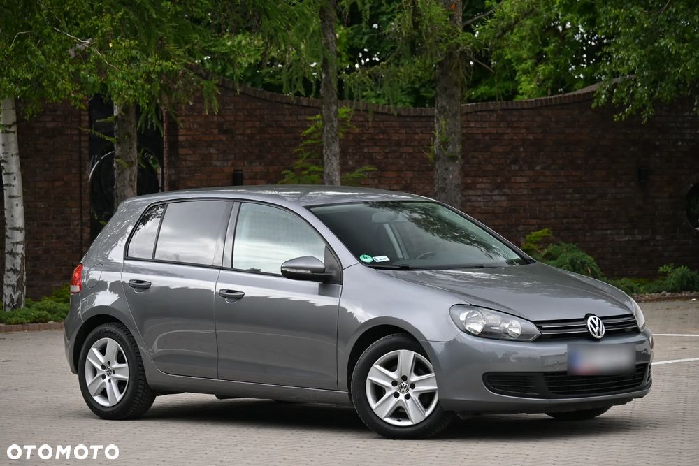 Volkswagen Golf 1.4 TSI DSG Individual - 9