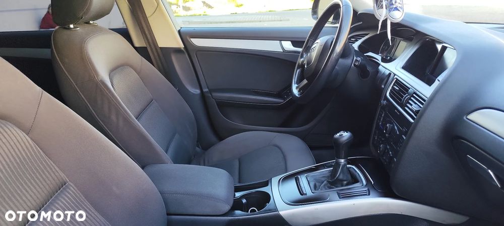 Audi A4 Avant 2.0 TDI - 35