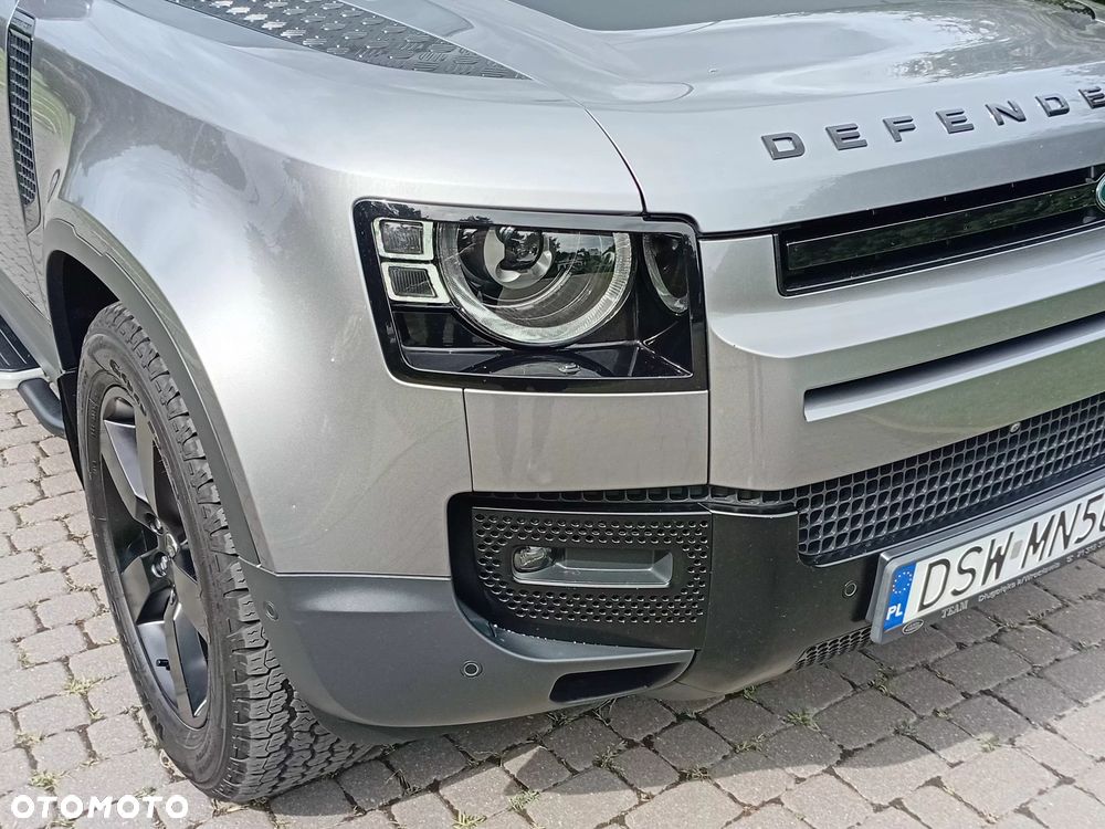 Land Rover Defender 3.0 D250 mHEV - 33