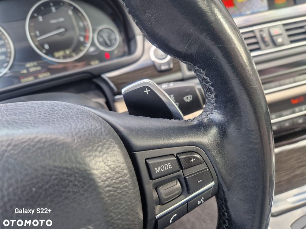 BMW Seria 5 535d xDrive Sport-Aut Luxury Line - 25