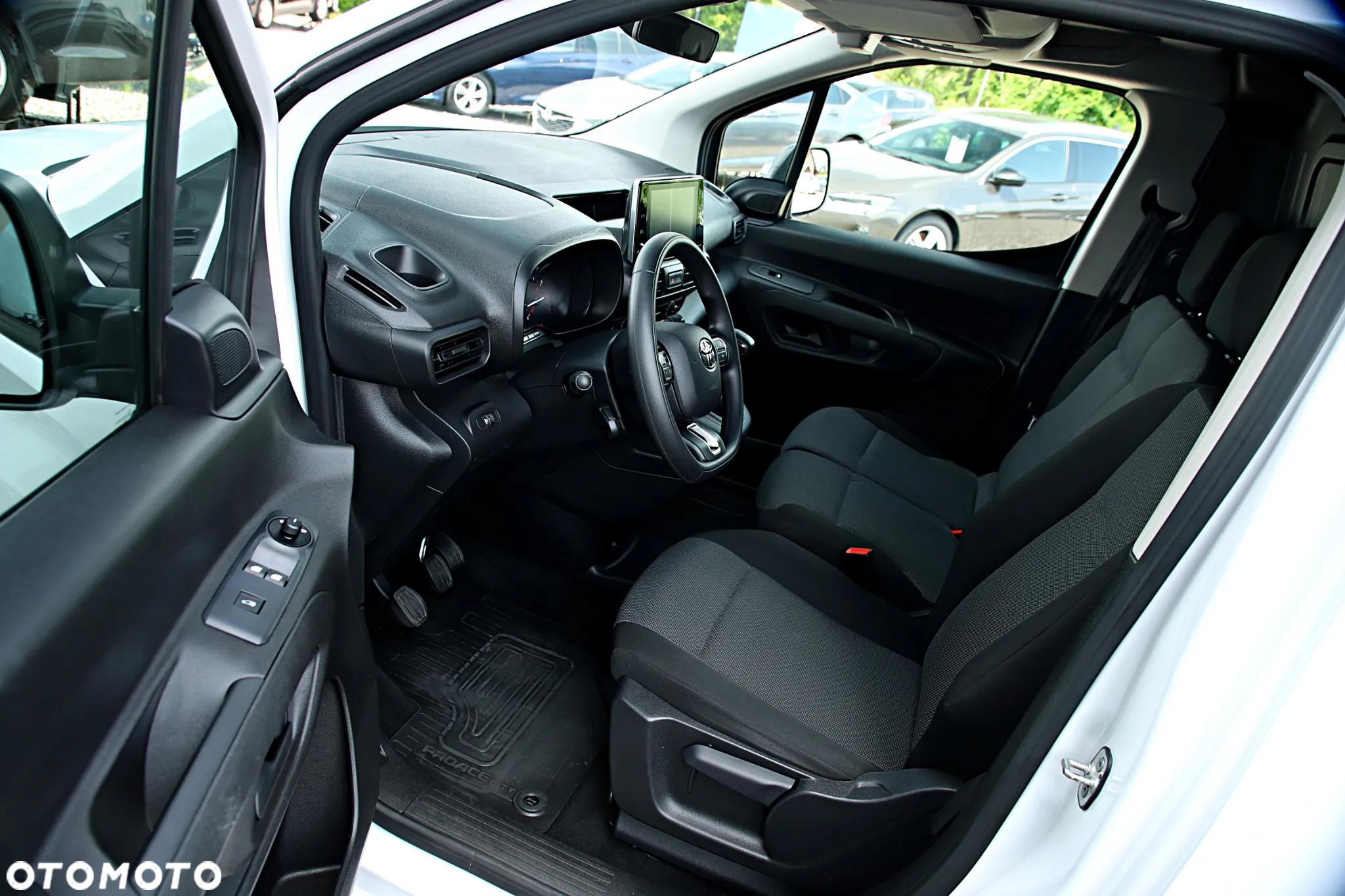 Toyota ProAce - 15