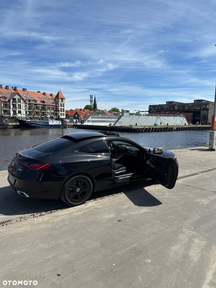 Mercedes-Benz CLE 300 4Matic 9G-TRONIC Edition AMG Line - 21
