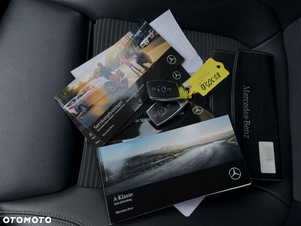 Mercedes-Benz Klasa A 180 d 7G-DCT Edition 1 - 40