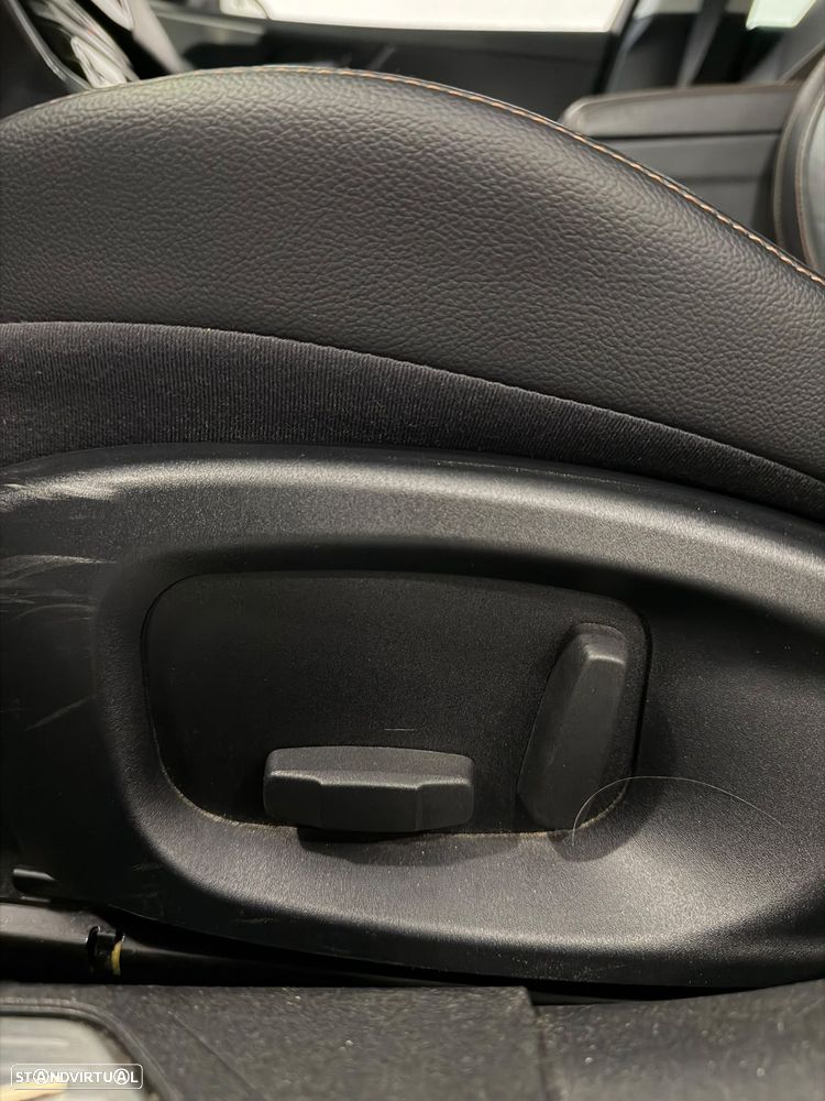 Jaguar XE E-Performance Aut. Prestige - 16
