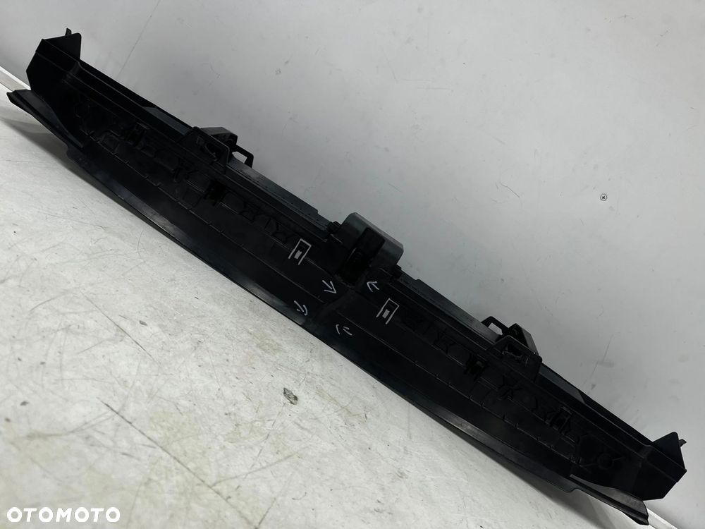 Osłona chłodnicy BMW iX3 G08 Lift LCI 21-25r. DOLNA żaluzja roleta kierownica wlot powietrza zderzak - 19