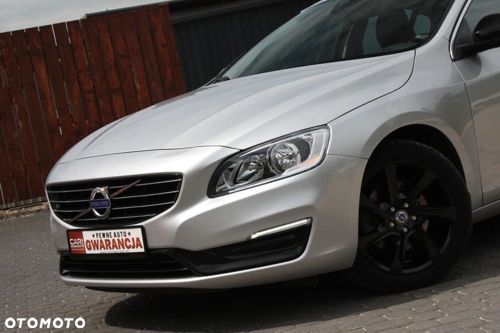 Volvo S60 D3 Geartronic Momentum - 11