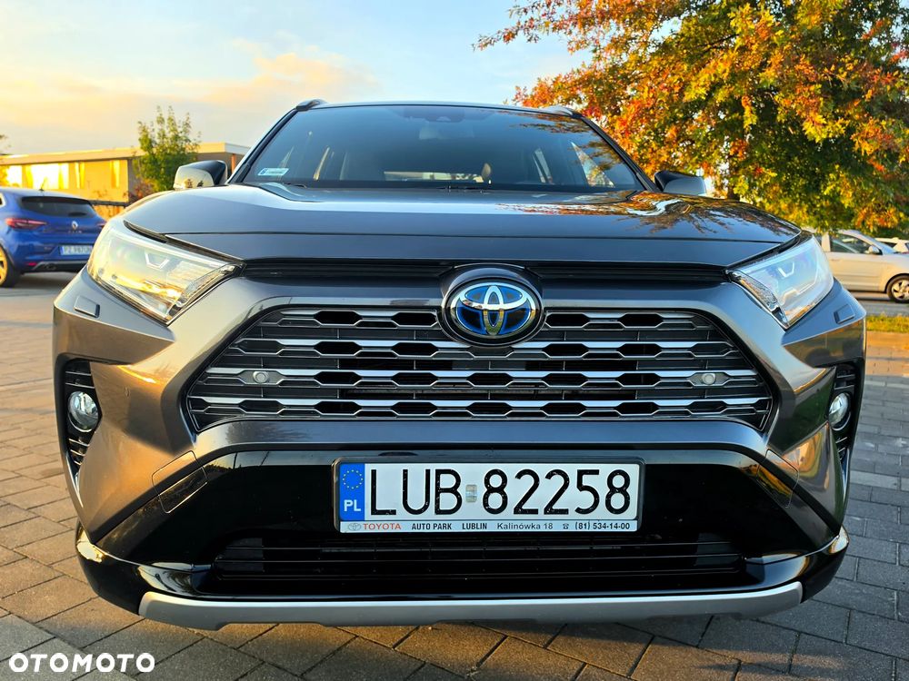 Toyota RAV4 - 5