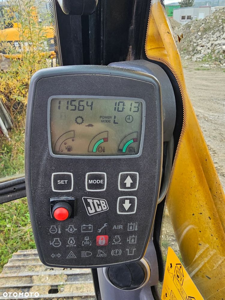 JCB JS 130 - 14