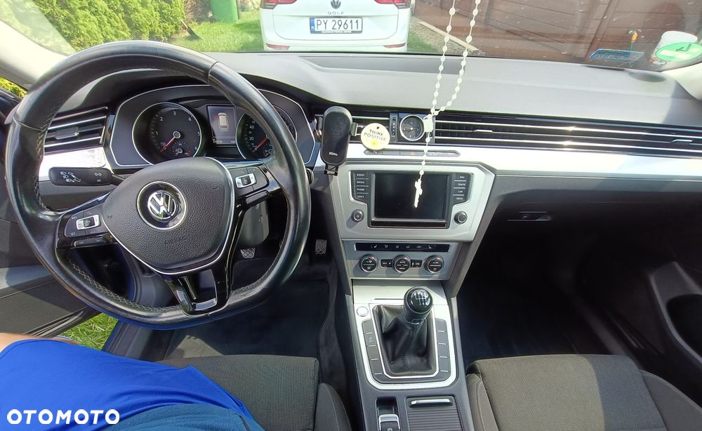 Volkswagen Passat Variant - 5
