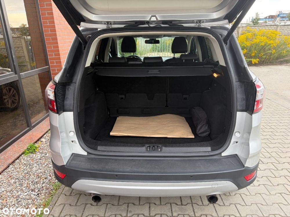 Ford Kuga 1.5 EcoBoost 2x4 Trend - 26
