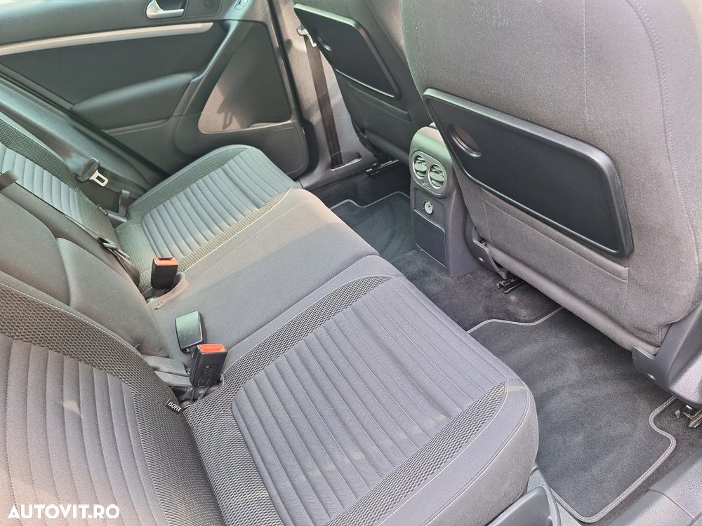 Volkswagen Tiguan 2.0 TDI DPF 4Motion BlueMotion Technology DSG Cup Sport & Style - 16