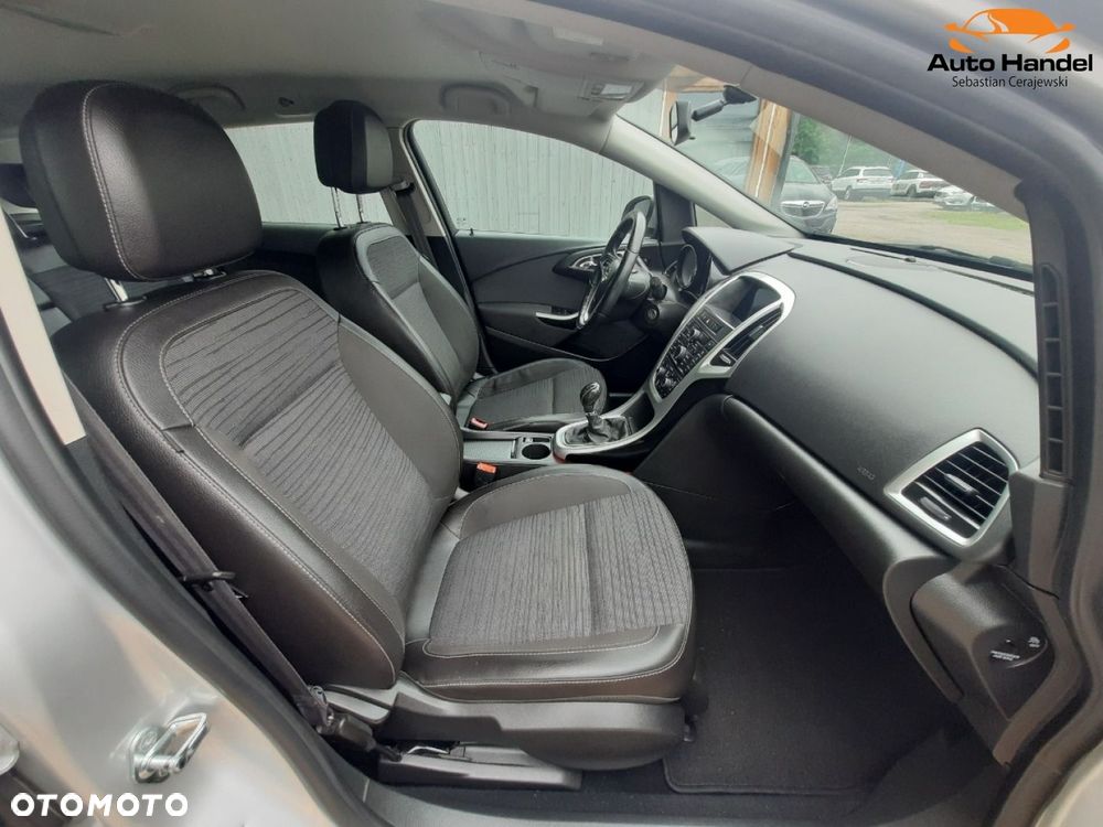 Opel Astra - 31