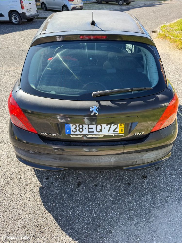 Peugeot 207 1.4 HDi Trendy - 4