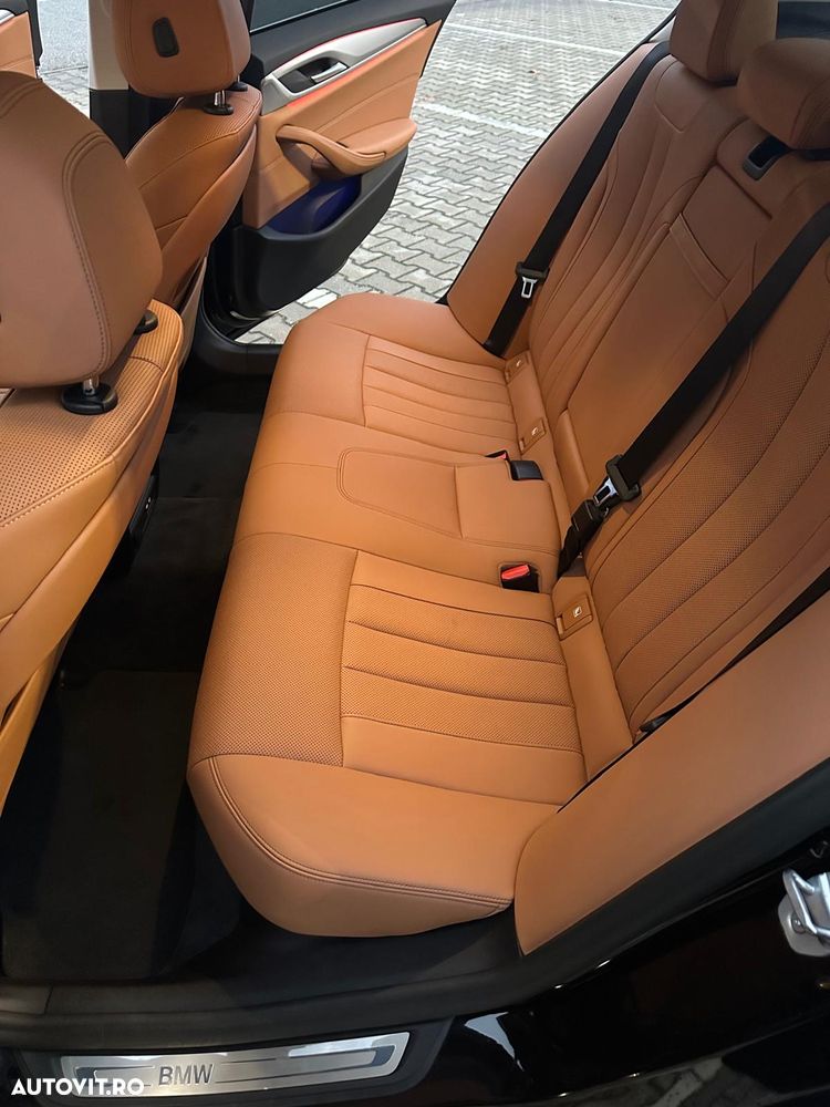 BMW Seria 5 520d Efficient Dynamics Edition Aut. - 16