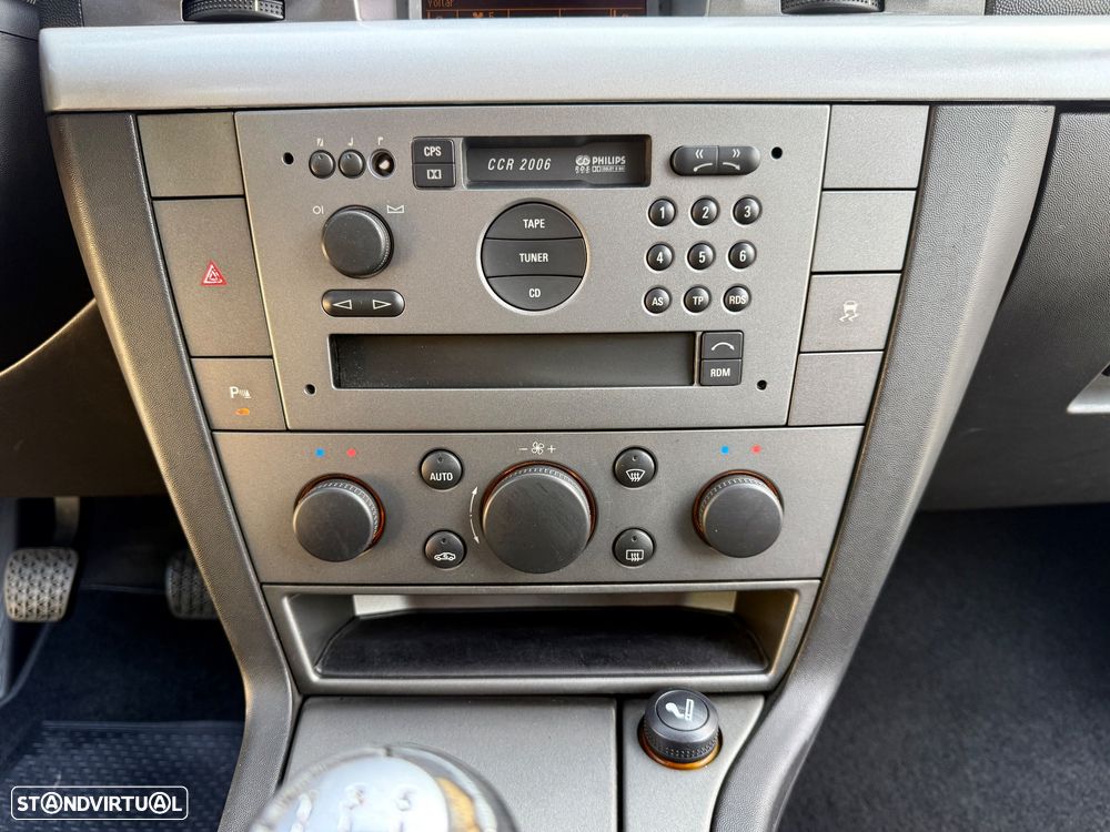 Opel Vectra GTS 2.2 DTi - 33